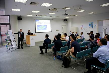 巴斯特的极致天窗工艺开元棋牌试玩遇见伟(图26)