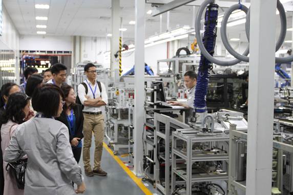 巴斯特的极致天窗工艺开元棋牌试玩遇见伟(图32)