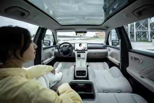 UV纯电最高655km综合破1600km开元棋牌年底购车必看！15万拿下这5款S(图12)